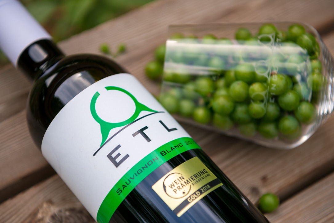 Etl wine - spirits Dienstleistungen GmbH & Regionale Produkte Regionalfux and 